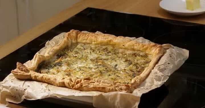 Русский пирог с судаком и капустой