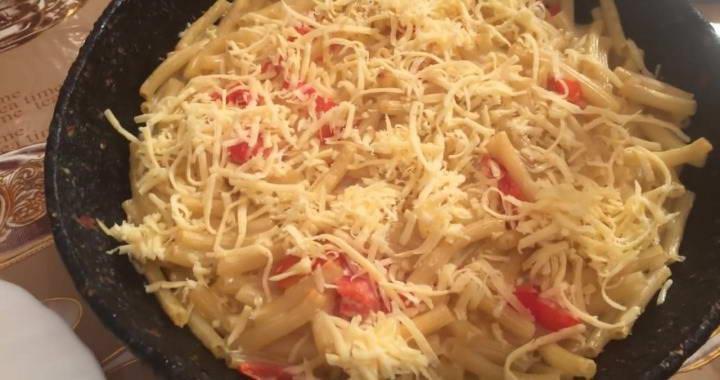 Ленивая запеканка из макарон с яйцом