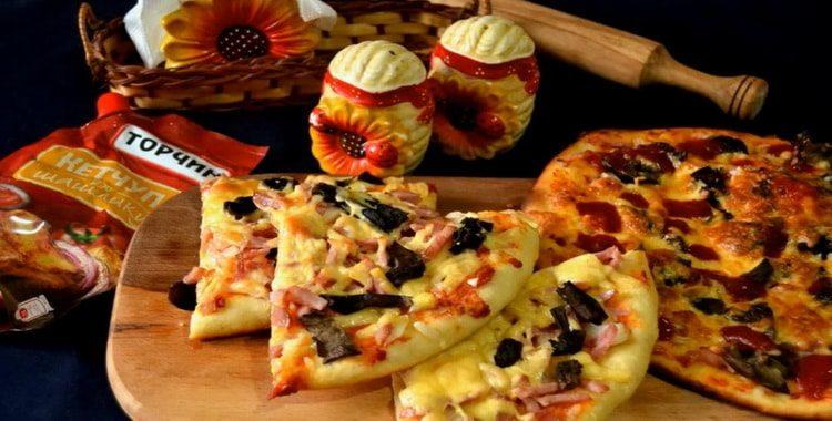 Замечательная пицца с беконом