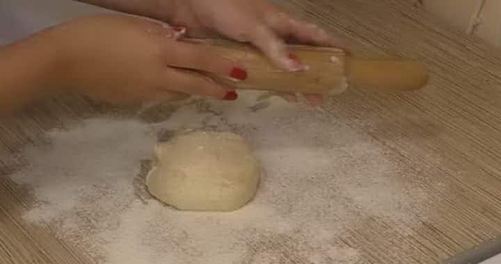 Пышное дрожжевое тесто для пиццы