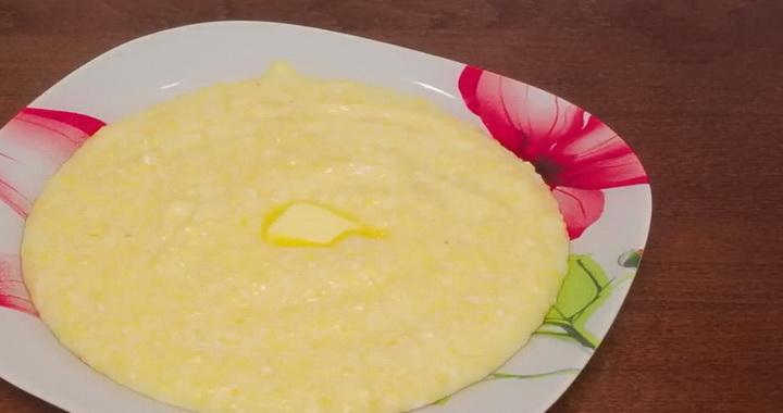 Кукурузная каша на молоке в мультиварке