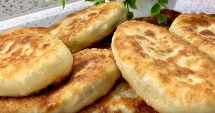Жареные пирожки с картошкой и грибами