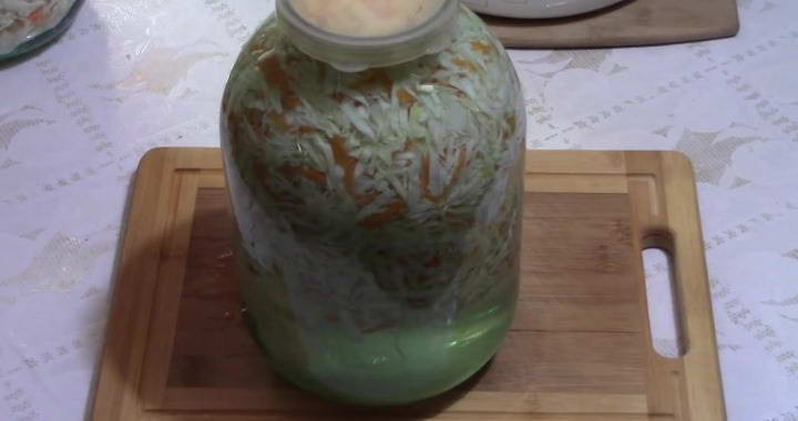 Хрустящая суточная капуста