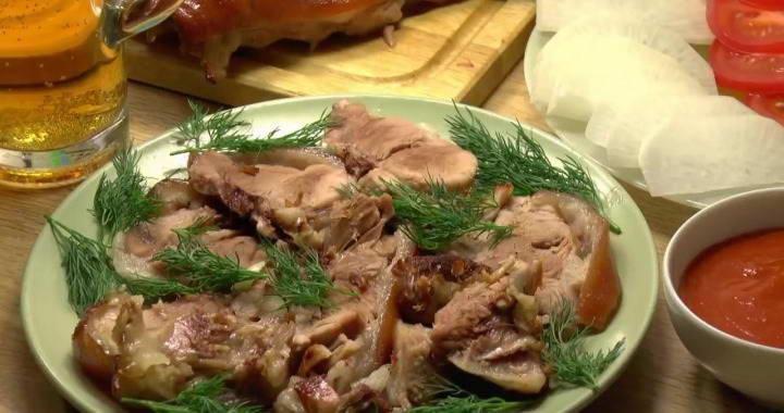 Рулька в пиве по-чешски