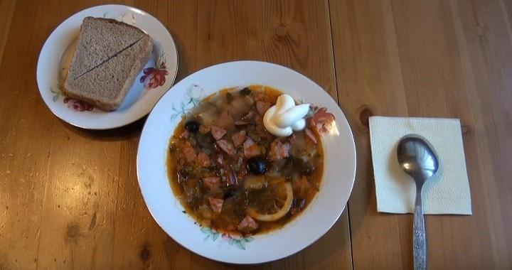 Мясная солянка с картошкой