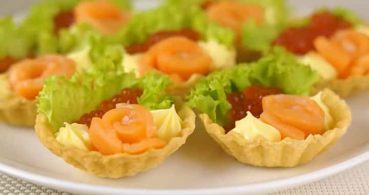 Быстрая закуска из красной рыбы на Новый год