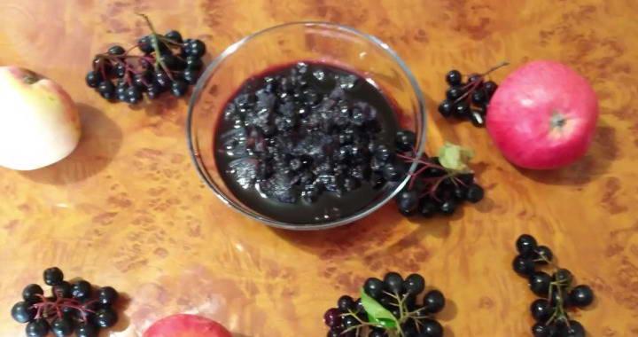 Варенье из черноплодной рябины с яблоками
