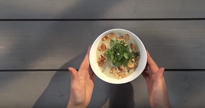 Нежный суп с шампиньонами и картофелем