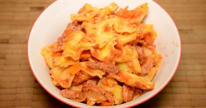 Макароны с мясом в мультиварке