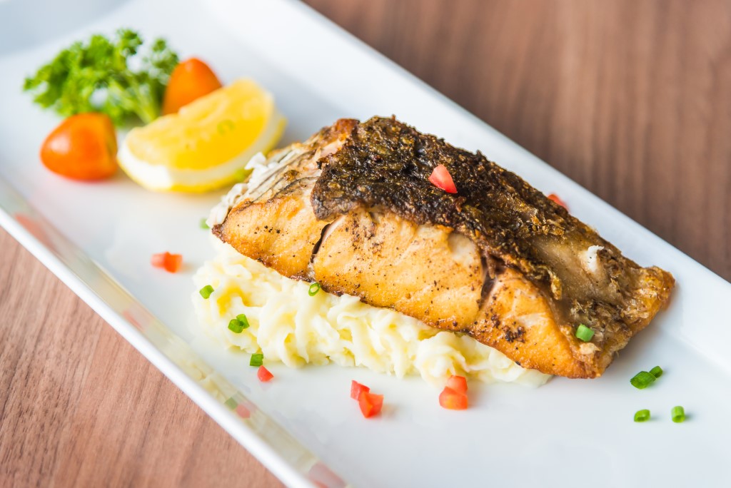 sea-bass-grill-steak (изготовленный на заказ).jpg