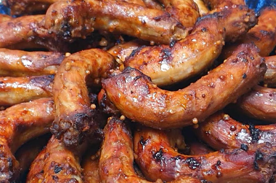 Как вкусно приготовить куриные шейки	
