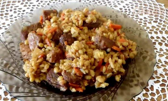 Перловка с мясом