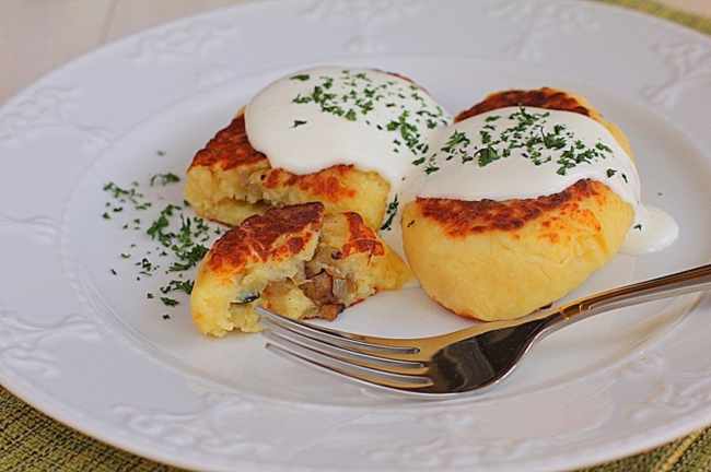 Картофельные зразы с мясным фаршем - рецепт приготовления