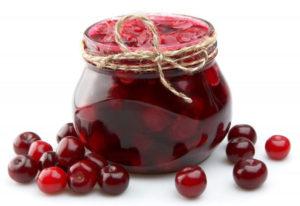 Варенье из вишни без косточки, хоть и очень вкусное, но требует прямо-таки титанических усилий для своего приготовления