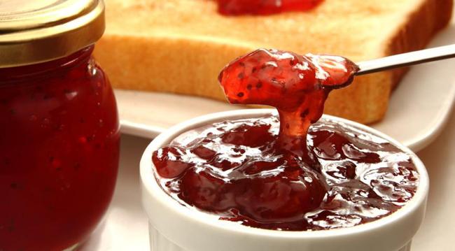 Поэтапный рецепт приготовления клубничного джема в мультиварке