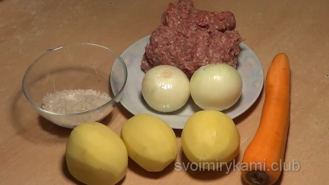 ингредиенты для приготовления супа с фрикадельками и рисом