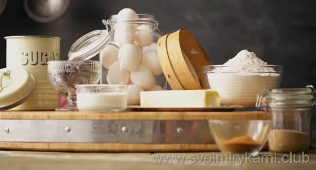 Мы приготовим булочки бриош из таких ингредиентов