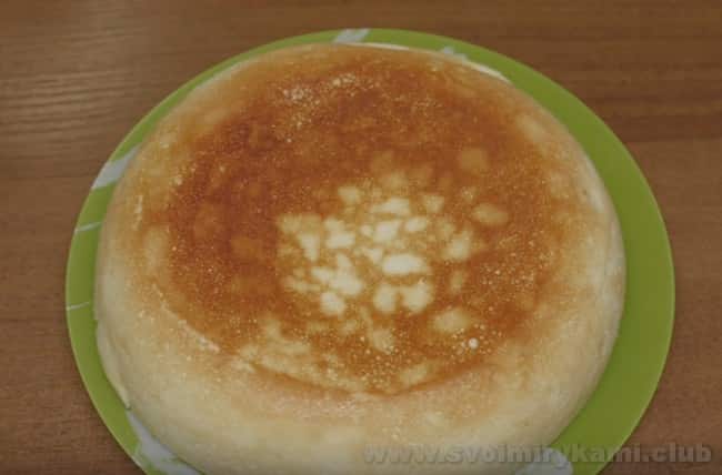 По такому же рецепту можно приготовить вкусный пудинг из творога в мультиварке.