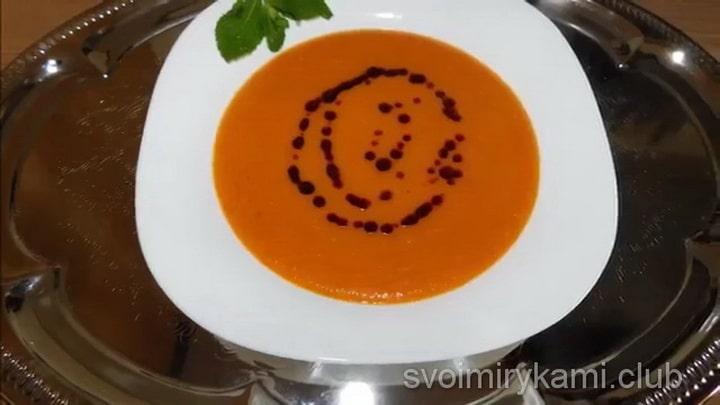 суп из красной чечевицы готов